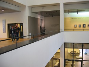Dentro do Museu Van Gogh