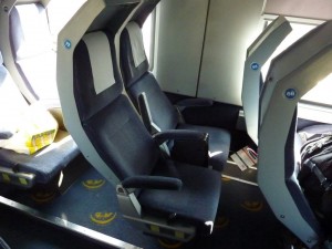CNL, vagão de assentos reclinável